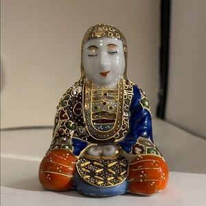 Meiji Japanese Kutani porcelain sitting Buddha figurine,